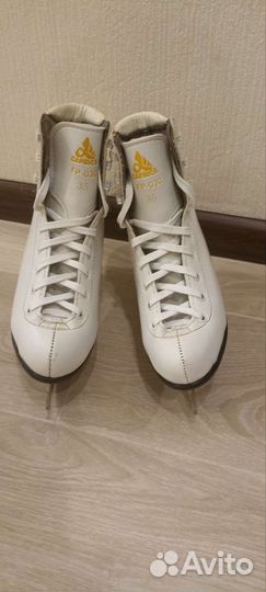 Коньки фигурные