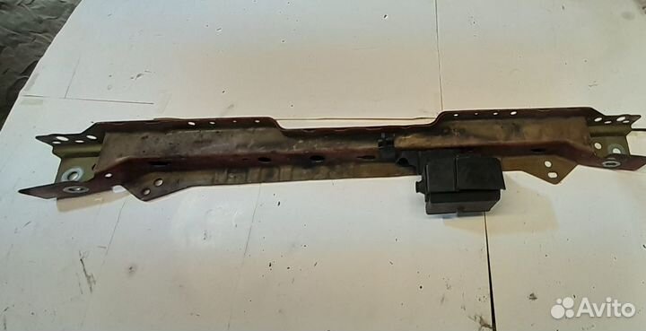 Панель передняя верхняя Опель Астра J