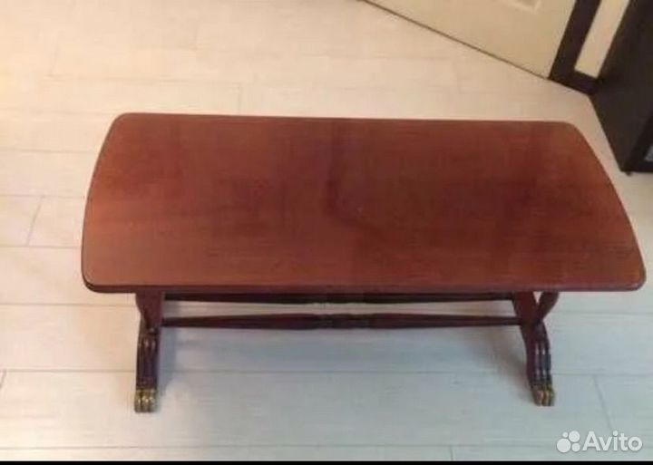 Стол режанс