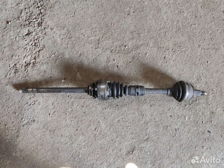 Привод правый Alfa Romeo 166 2.5 МКПП