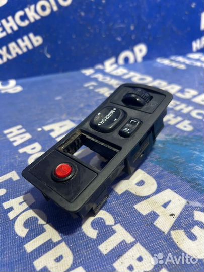 Блок кнопок Toyota Corolla 120 хэтчбек 2004