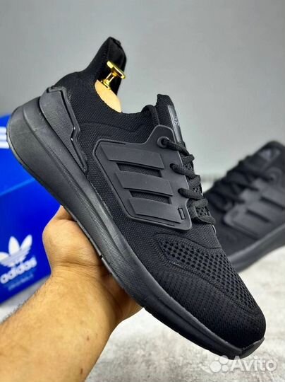 Кроссовки для бега Adidas Ultraboost