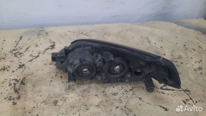 Фара правая nissan premiera p12