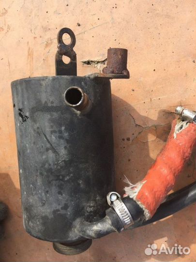 Бачок расширительный Универсальный