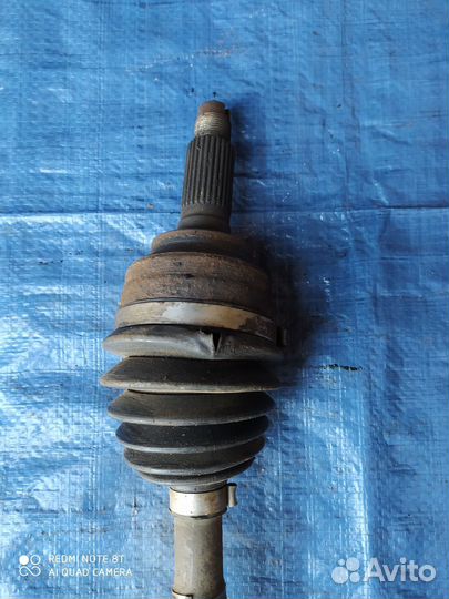 Полуось передняя левая (приводной вал,шрус) Mazda