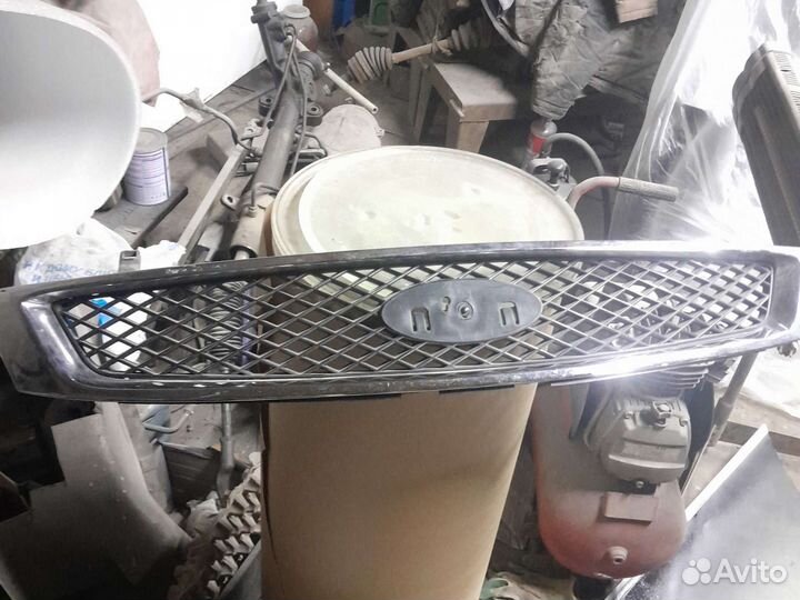 Ford focus 2 решетка радиатора америка