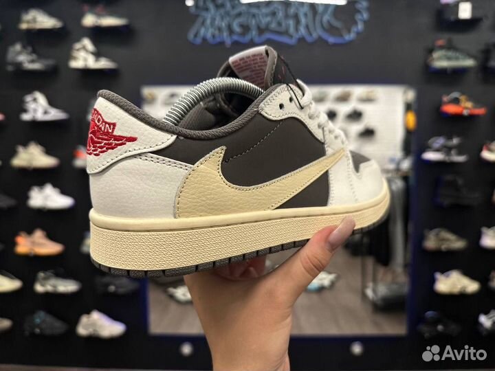 Кроссовки Nike Air Jordan 1 Low x Travis Scott