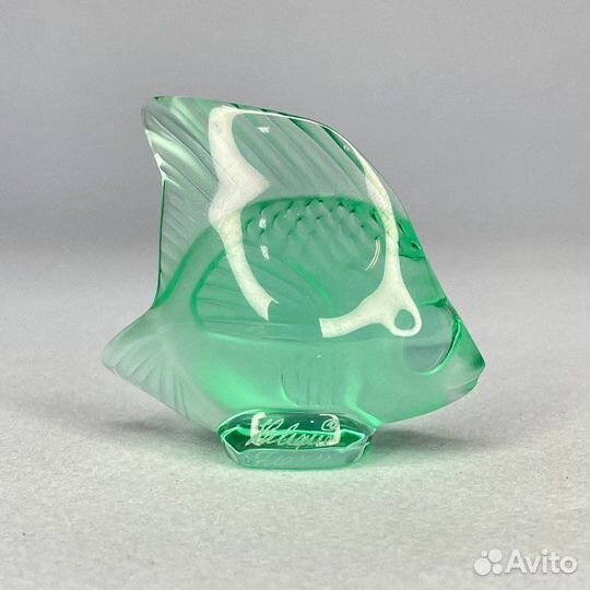 Хрустальная рыбка бирюзового оттенка Lalique No.8489
