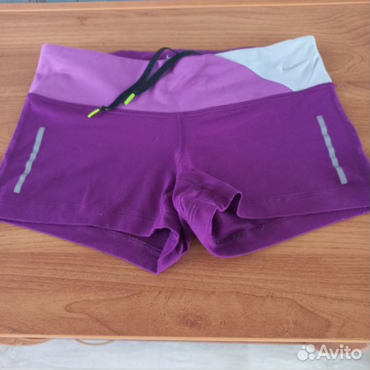 Шорты спортивные женские nike