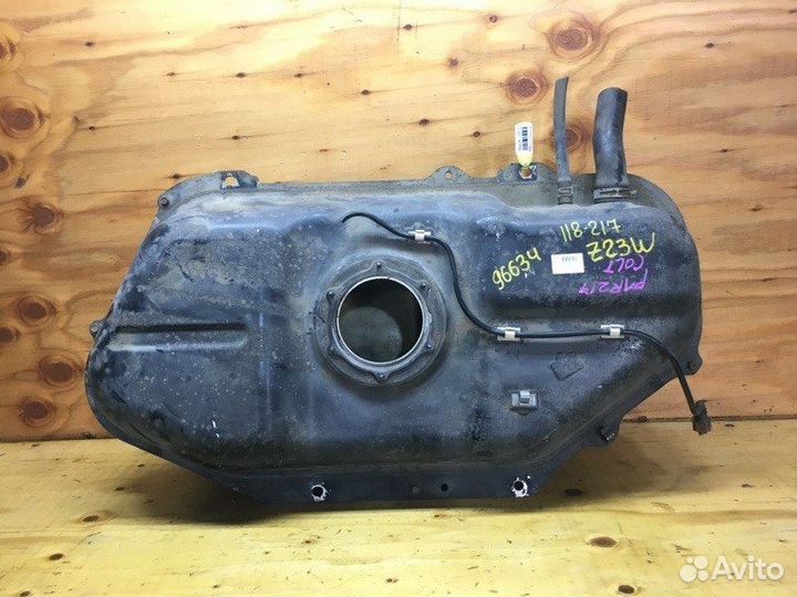 Бензобак Mitsubishi Colt Plus Z23W 4A91 2006