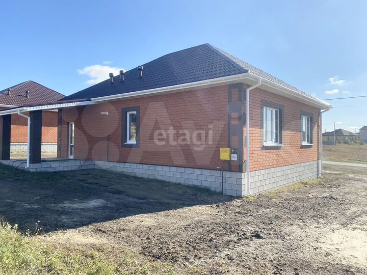 Дом 97,8 м² на участке 8 сот.