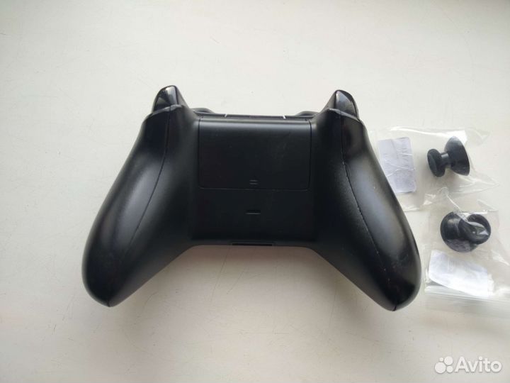 Геймпад Xbox One