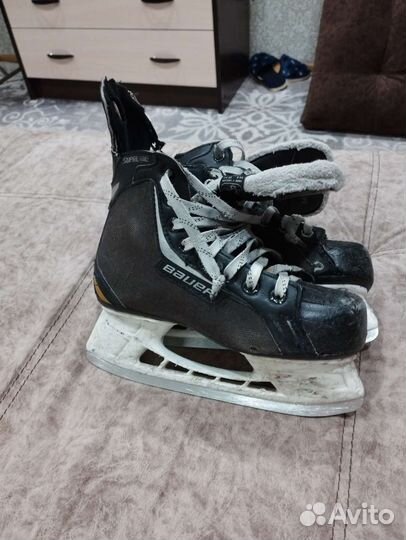Хоккейные коньки bauer