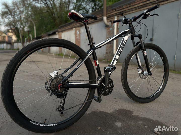 Велосипед cube analog 29