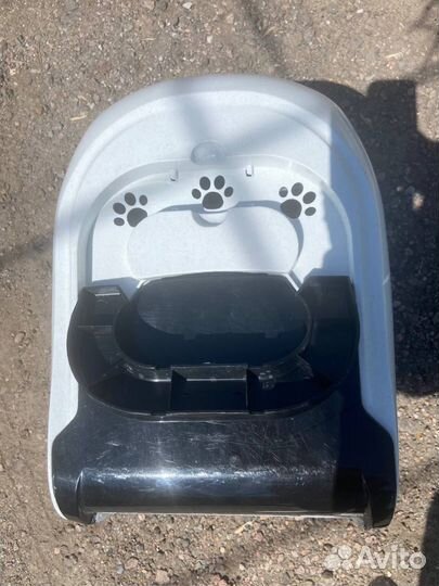 Закрытый лоток для кошек большой