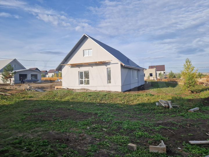 Дом 212 м² на участке 13 сот.