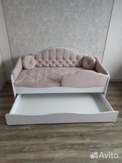 Детская кровать со вторым спальным местом