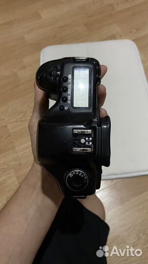 Зеркальный фотоаппарат Canon 5d первопятак
