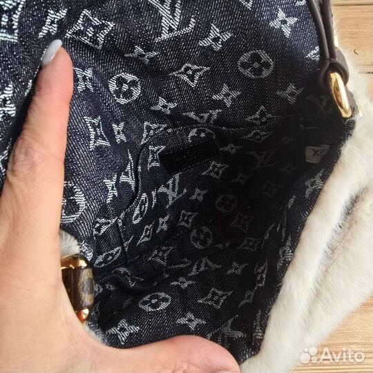 Сумка женская Louis Vuitton меховая