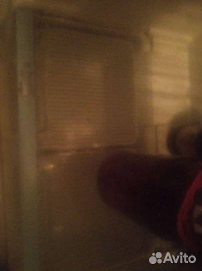 Стеклянная полка холодильника indesit