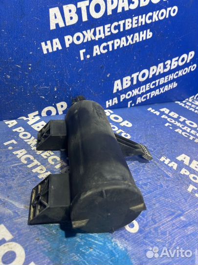 Фильтр топливных паров Bmw E60 седан 2005