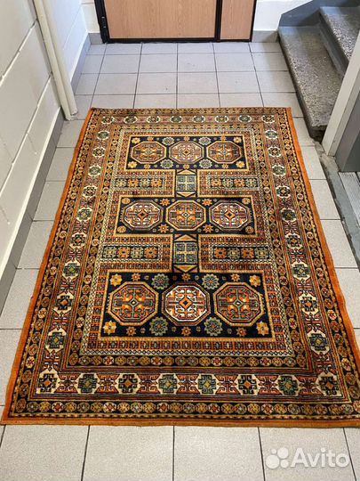 Химчистка мягкой мебели с выездом на дом