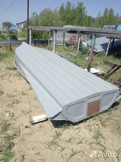 Лодка Казанка м