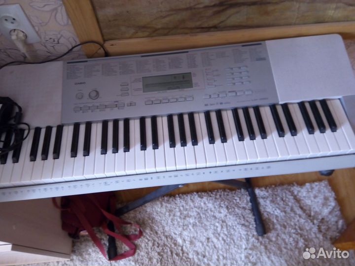 Синтезатор casio