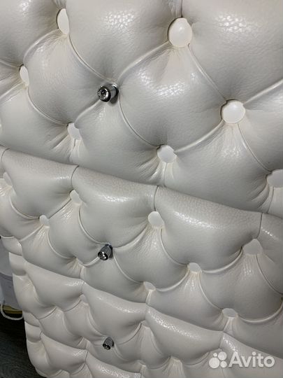 Комод белый