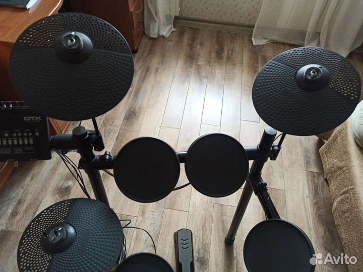 Электронные ударные yamaha dtx402k