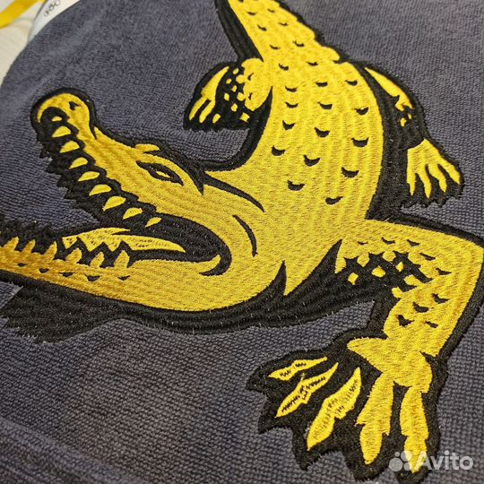 Халат мужской с вышивкой