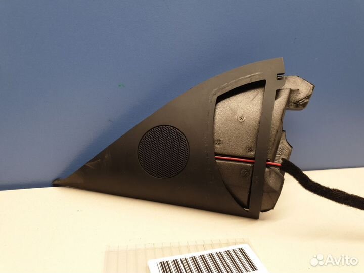 Крышка зеркала внутренняя левая Volkswagen Touareg