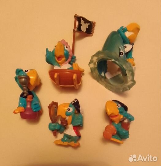 Игрушки Kinder surprise