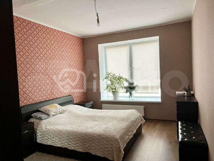 4-к. квартира, 107 м², 3/10 эт.