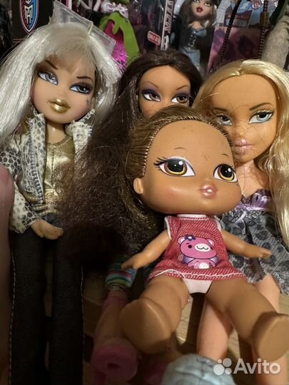 Лот 4 кукол bratz