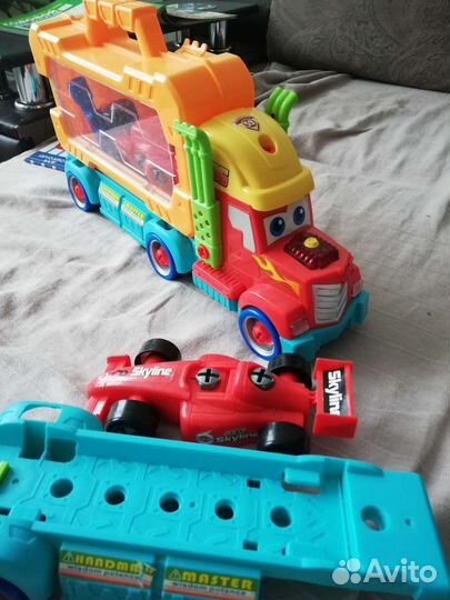 Игрушка конструктор Музыкальный Грузовик