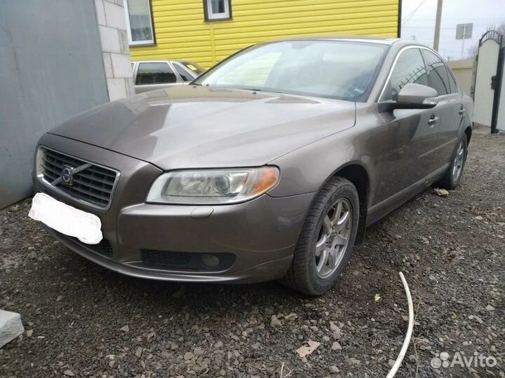 Обшивка стойки задняя правая Volvo S80 D5244T5