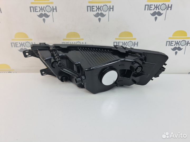 Фара противотуманная Skoda Rapid 2012-2020