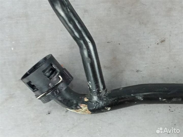 Трубка системы охлаждения VW Sharan 2000-2006