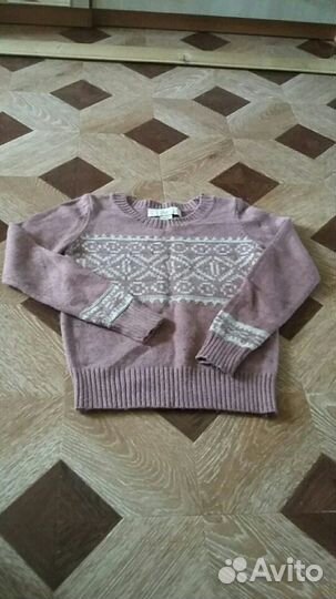 Свитера Фирменные женские р XS