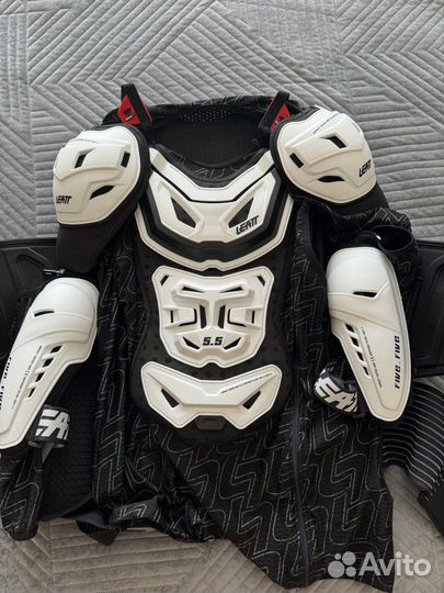 Мото-защита панцирь Leatt Body Protector 5.5 XXL