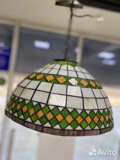 Люстра новая