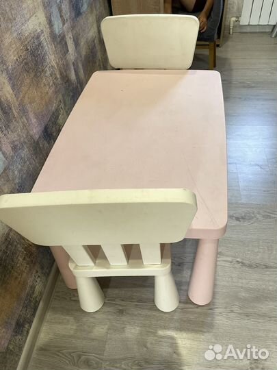 Детский стол и 2 стула IKEA