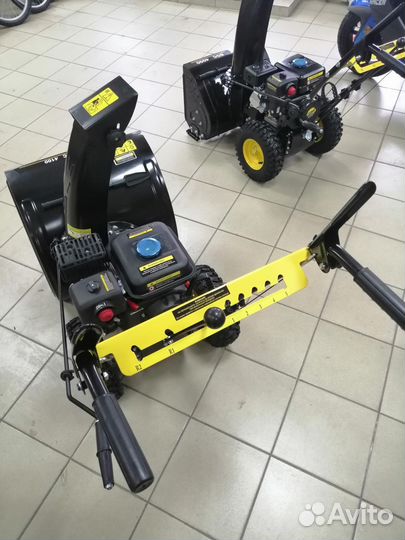 Снегоуборщик Huter SGC 4000