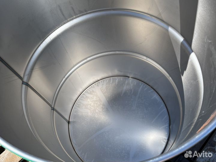 Бочка металлическая 200л с крышкой