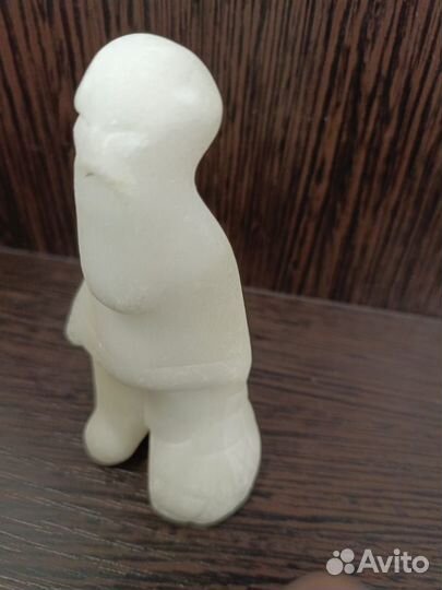 Статуэтки каменные дед и старуха