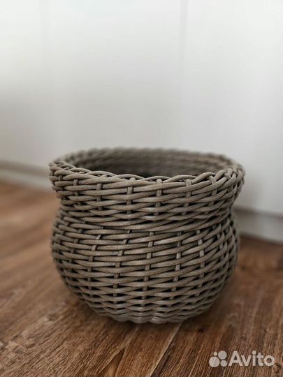 Кашпо для цветов