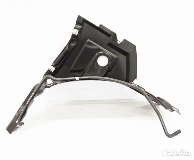 Локер подкрылка перед правый 4G0853888J VAG