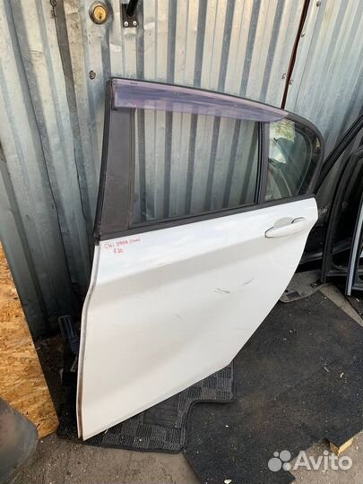 Левая задняя дверь бмв 1 серии F20 BMW F20