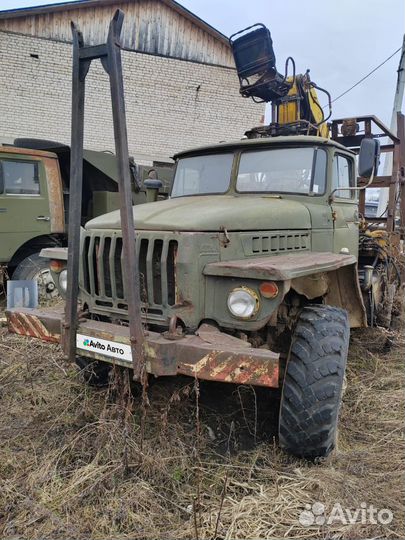 Урал 5557 с КМУ, 1990